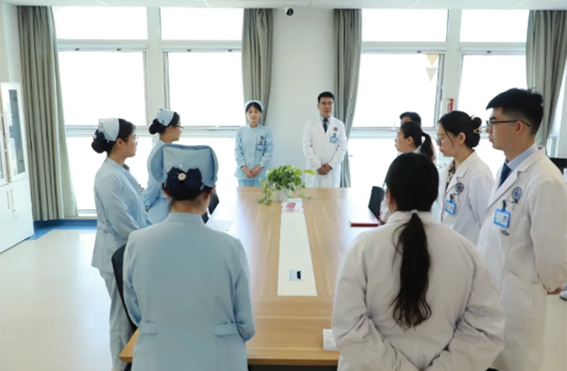 馬建亮“王炸”團(tuán)隊(duì)，一天連救五命！_03.png